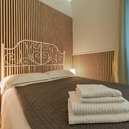 Un Attimo A Roma B&B-2